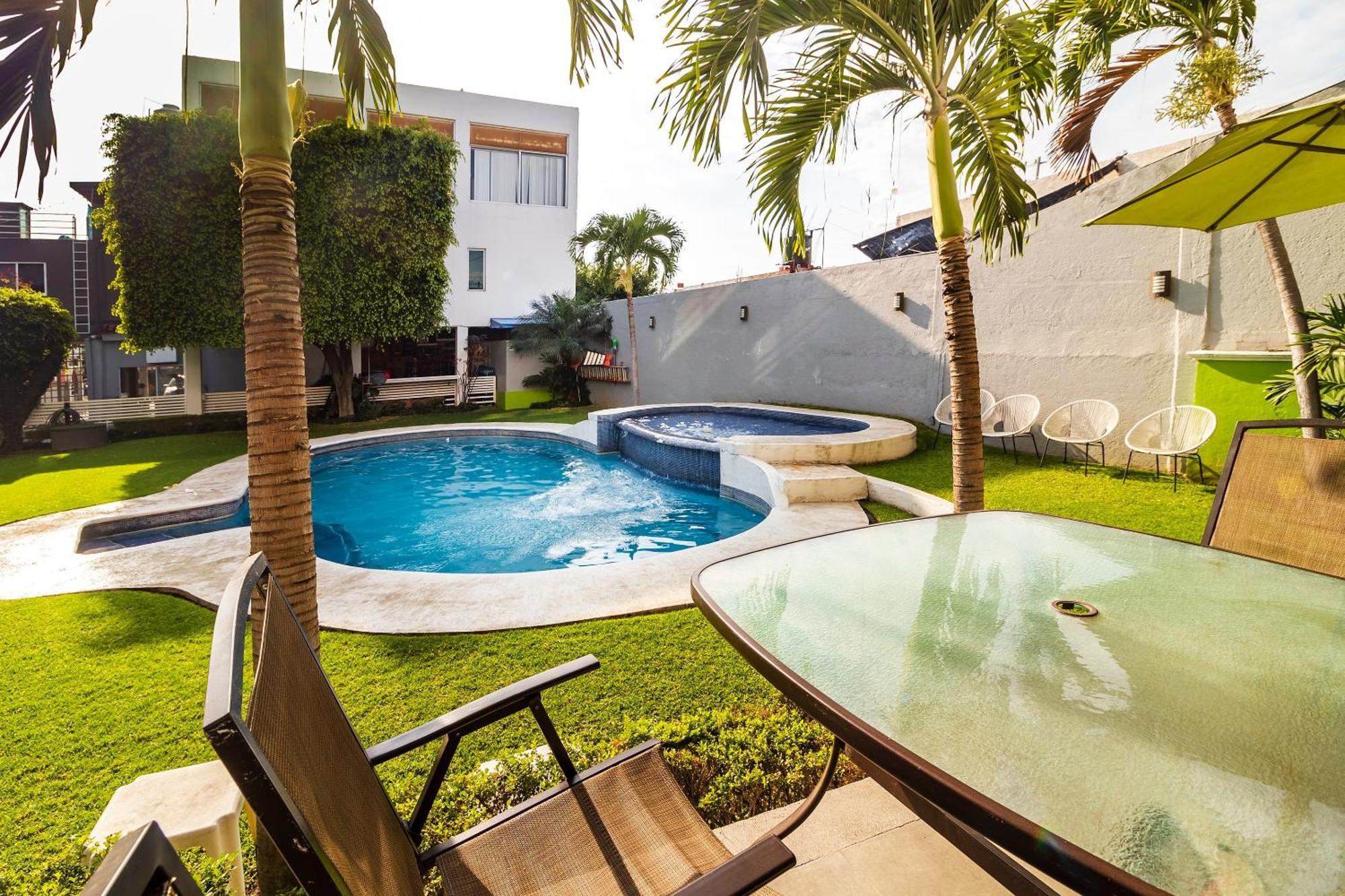 Collection O Hotel Mango,Six Flags Hurricane Harbor Oaxtepec Exterior photo
